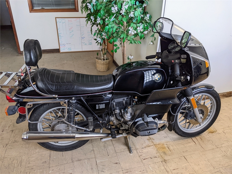 1982 BMW R100T with RS Fairing